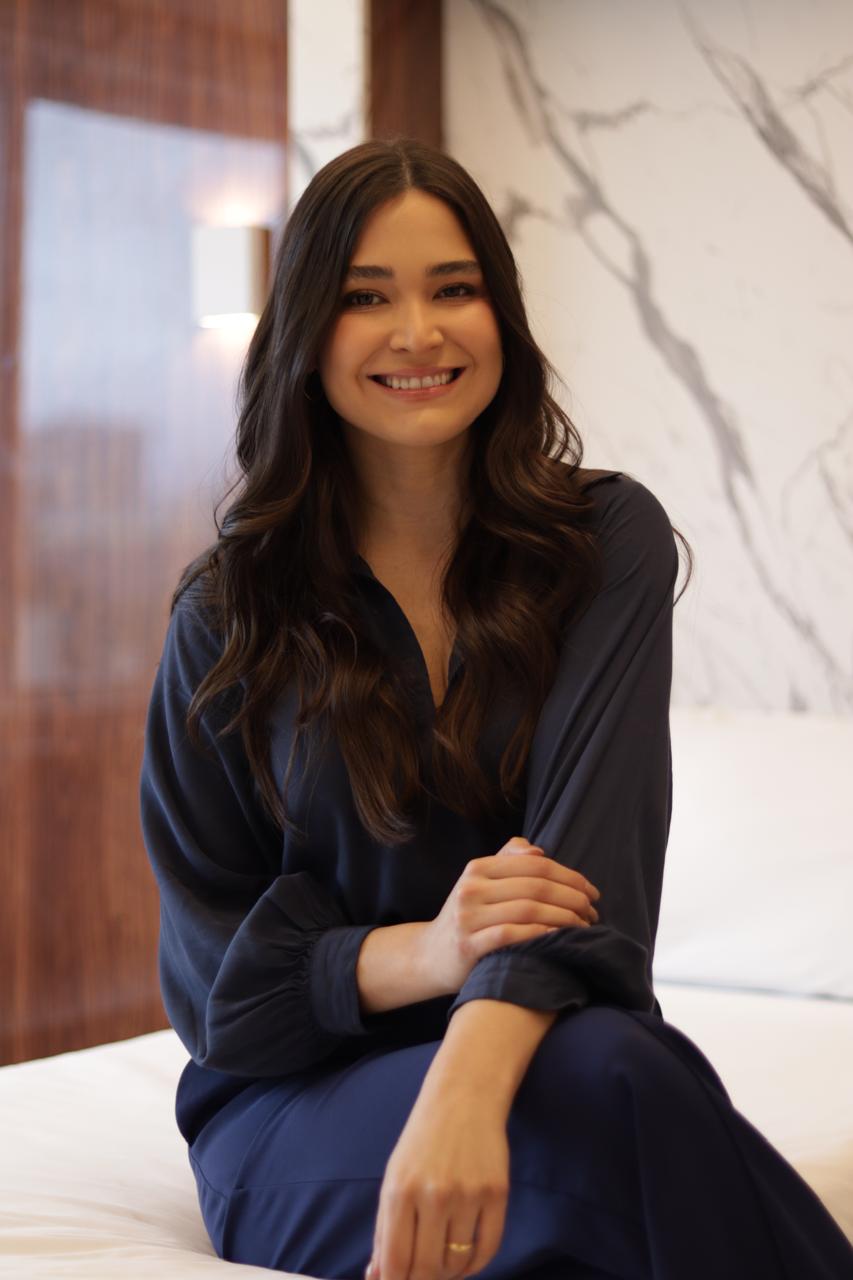 Dra. Samilly de Andrade - Cirurgiã de Coluna